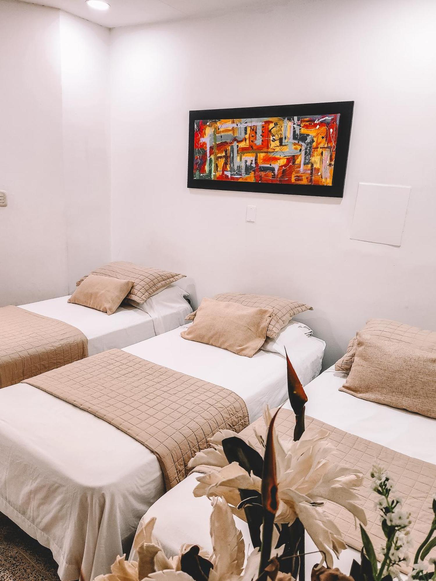 El Banco  Hotel Radoa מראה חיצוני תמונה
