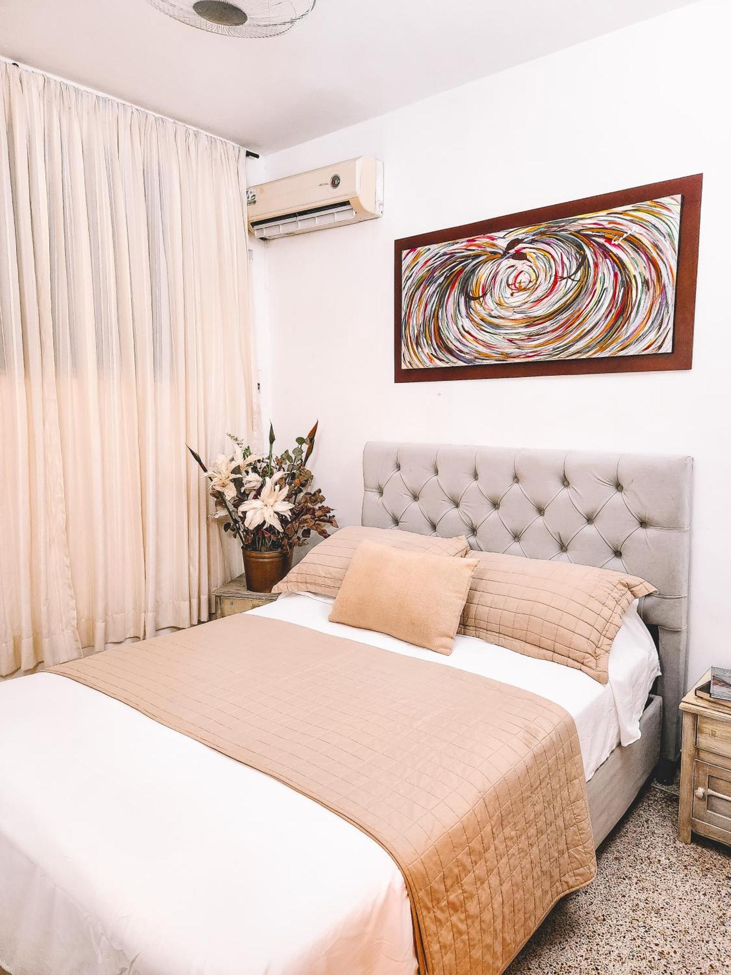 El Banco  Hotel Radoa מראה חיצוני תמונה