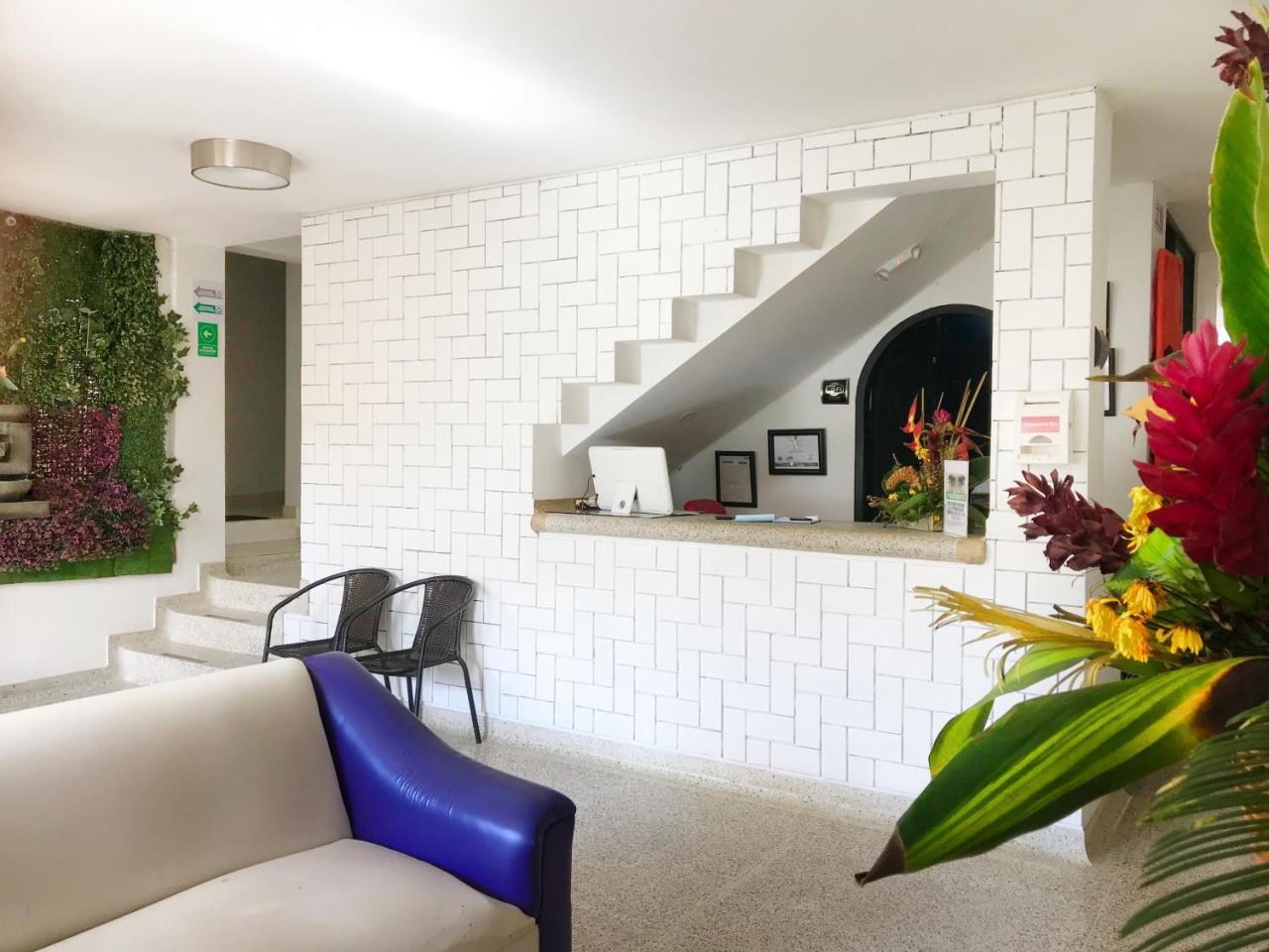 El Banco  Hotel Radoa מראה חיצוני תמונה