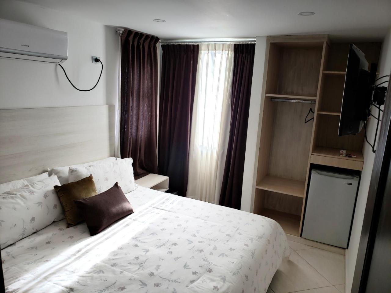 El Banco  Hotel Radoa מראה חיצוני תמונה