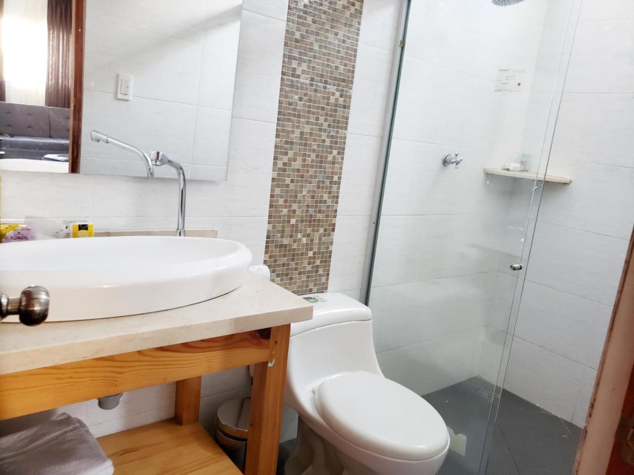 El Banco  Hotel Radoa מראה חיצוני תמונה